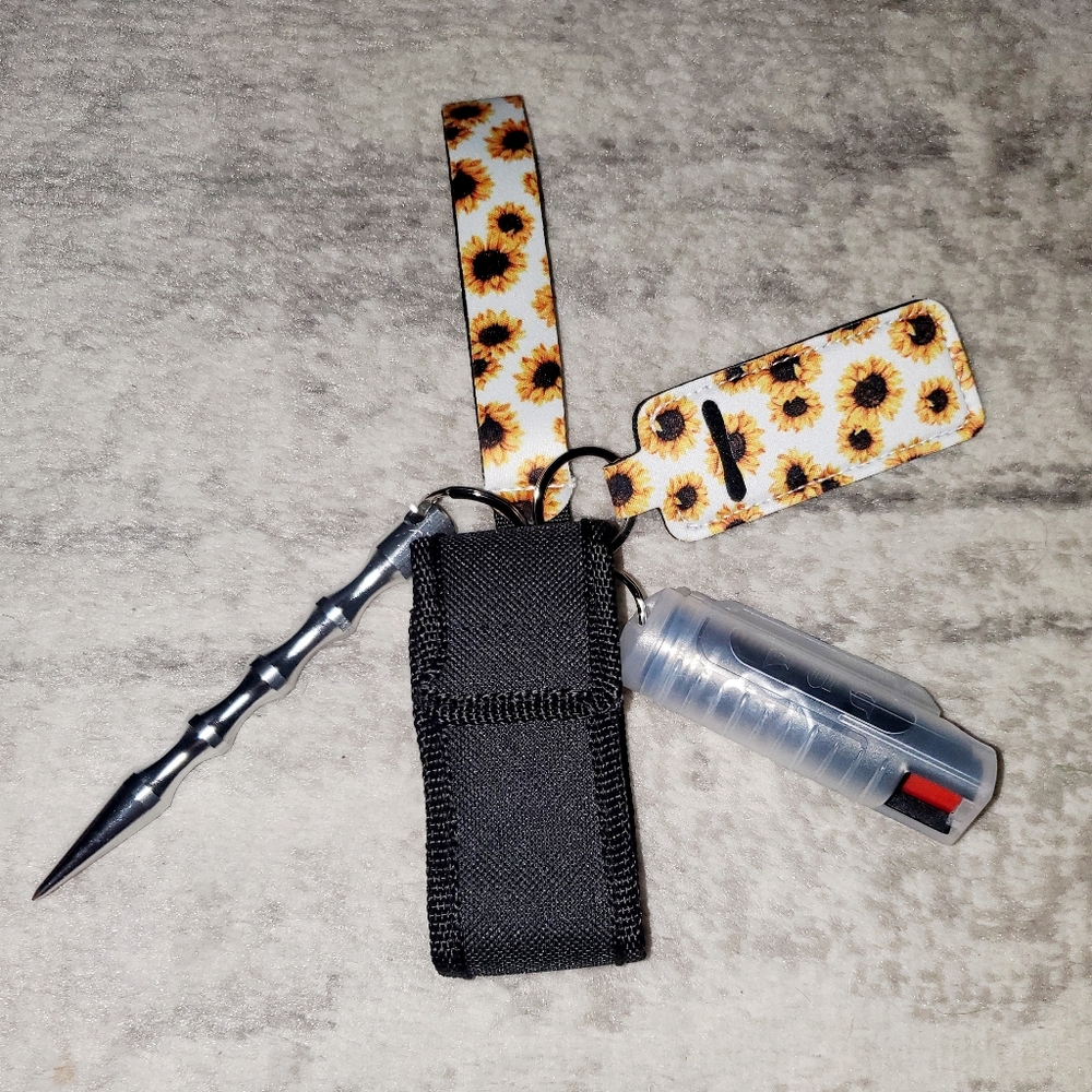 Self-defense keychain